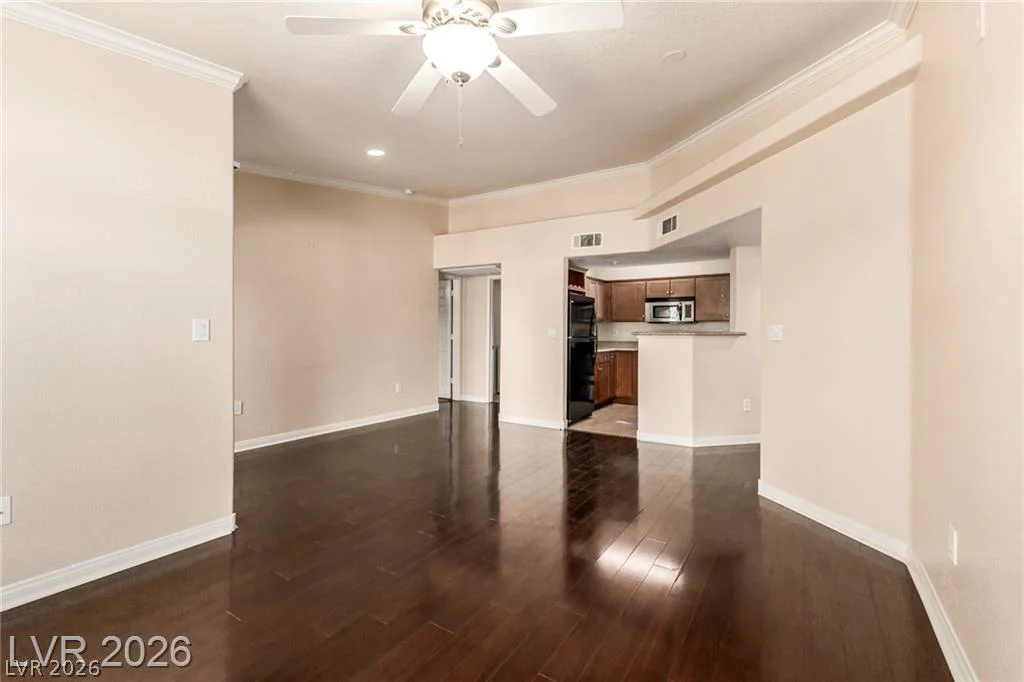 4400 Jones, Las Vegas, NV 89103