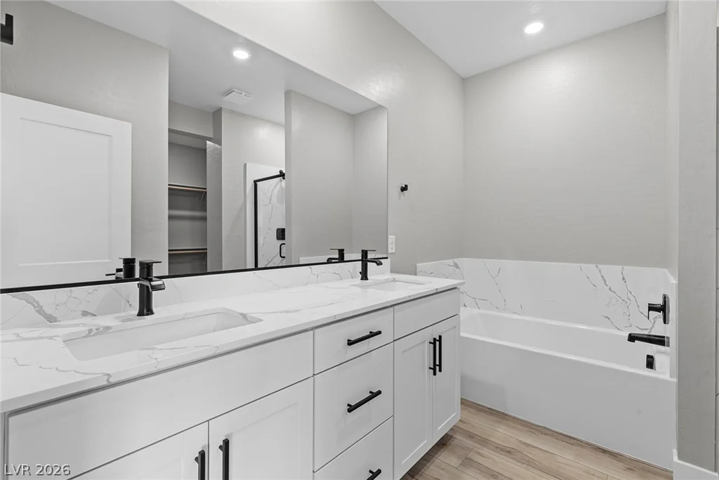 4608 Cave Lake, North Las Vegas, NV 89032