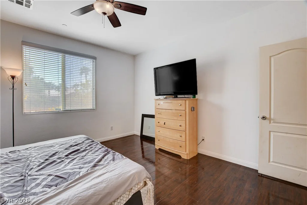 4129 Fabulous Finches, North Las Vegas, NV 89084