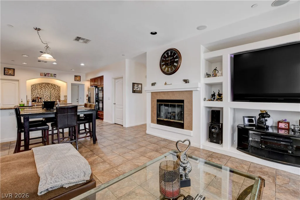 4129 Fabulous Finches, North Las Vegas, NV 89084
