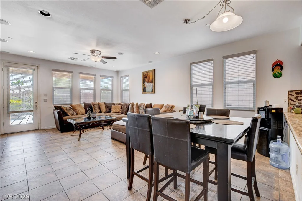 4129 Fabulous Finches, North Las Vegas, NV 89084