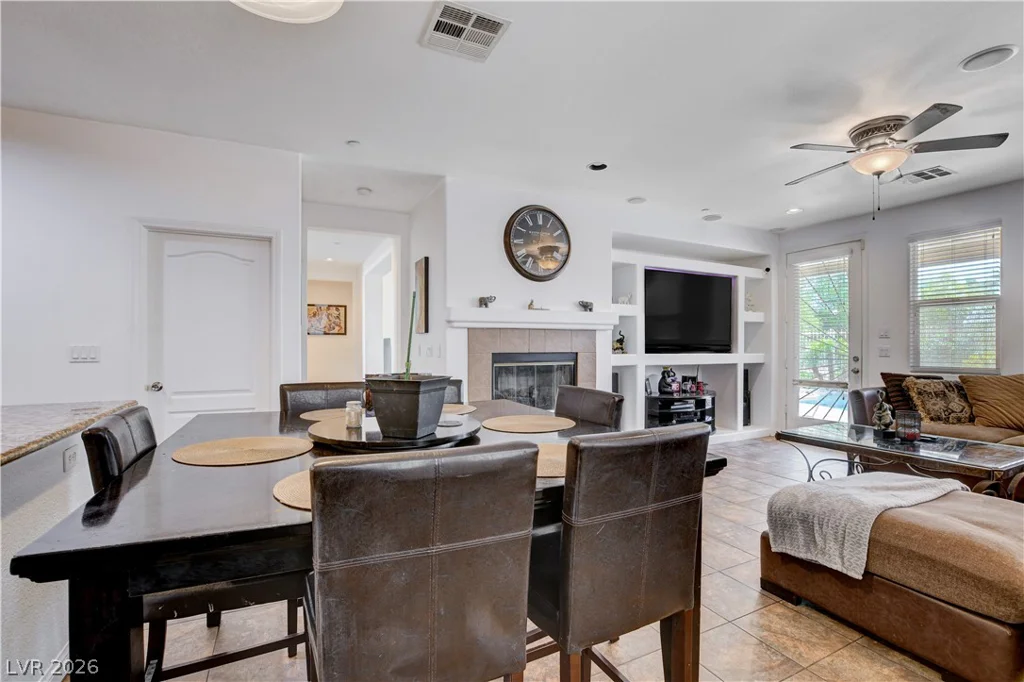 4129 Fabulous Finches, North Las Vegas, NV 89084