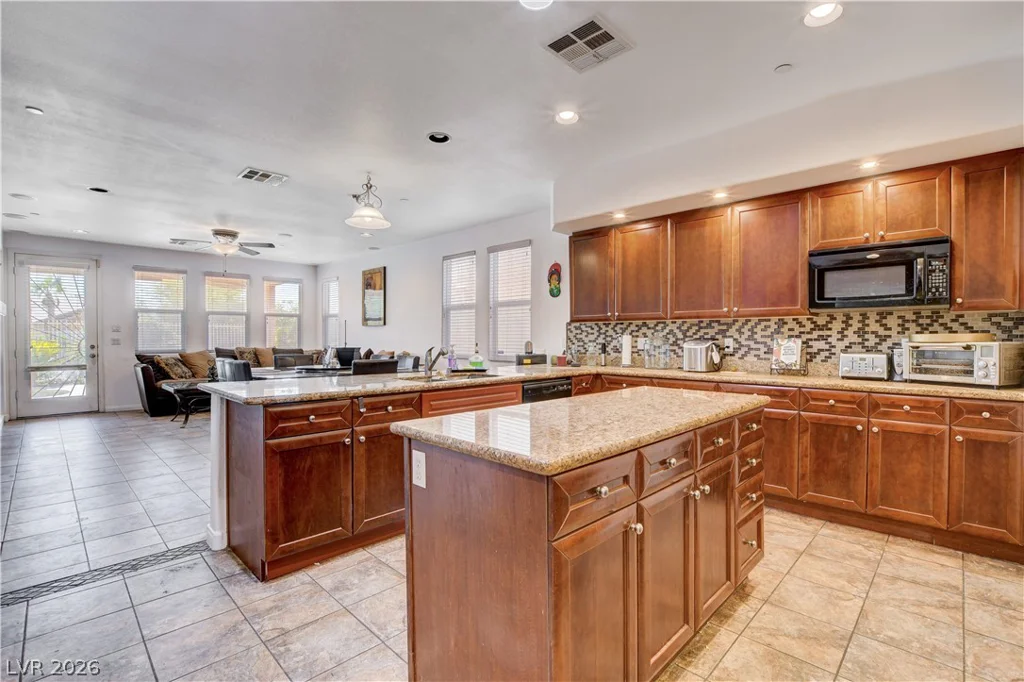 4129 Fabulous Finches, North Las Vegas, NV 89084
