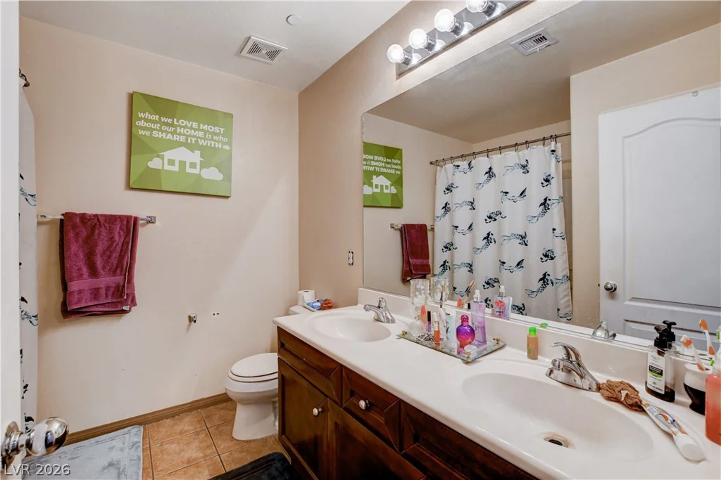 4129 Fabulous Finches, North Las Vegas, NV 89084
