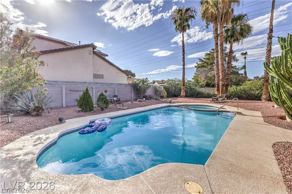 4411 Paseo El Rio, Las Vegas, NV 89121