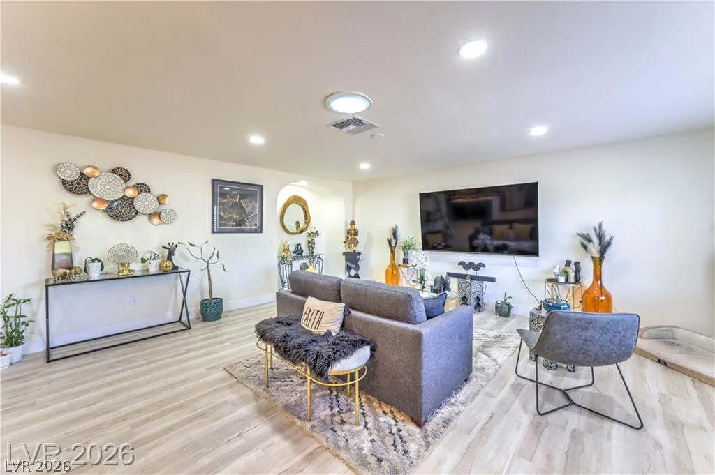 4411 Paseo El Rio, Las Vegas, NV 89121