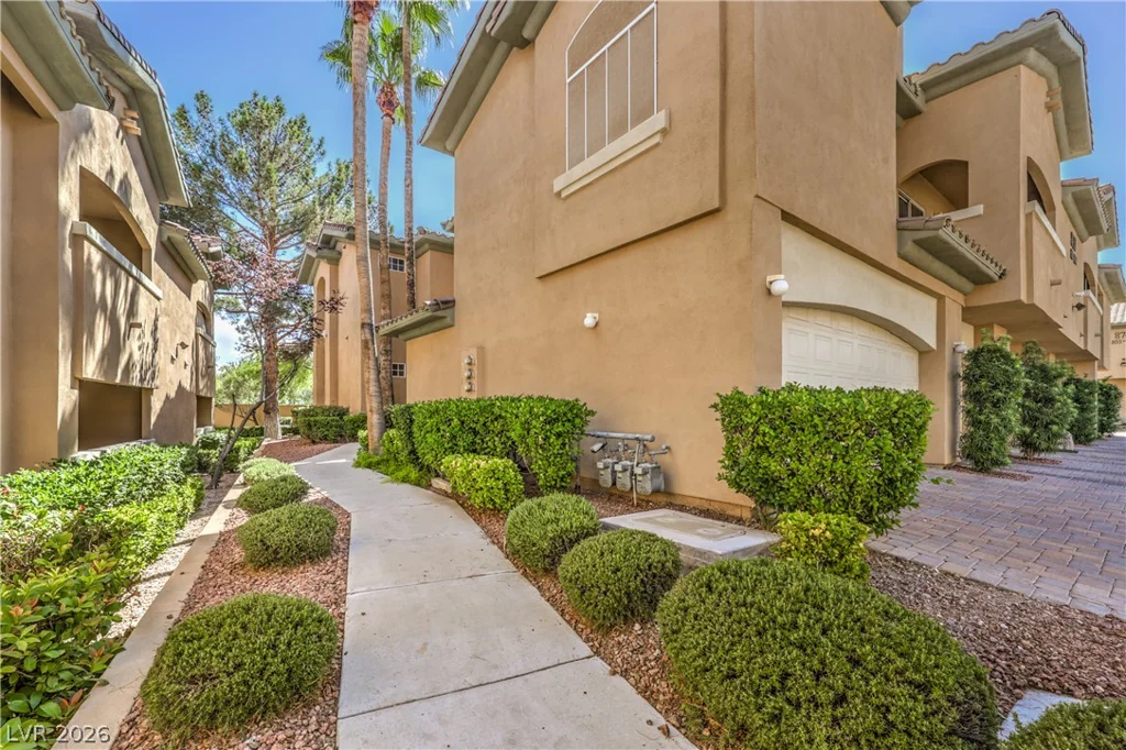 8737 Red Brook, Las Vegas, NV 89128