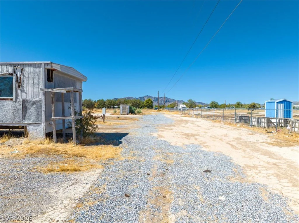 2220 Leslie, Pahrump, NV 89060