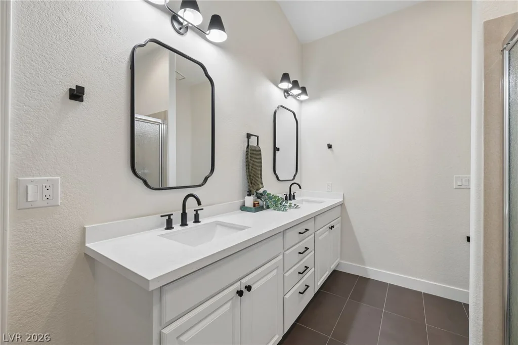 17 Golf View, Henderson, NV 89074