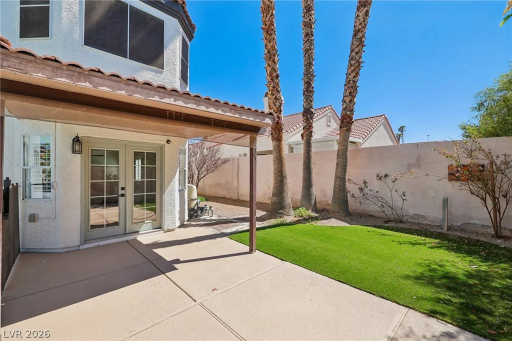 17 Golf View, Henderson, NV 89074