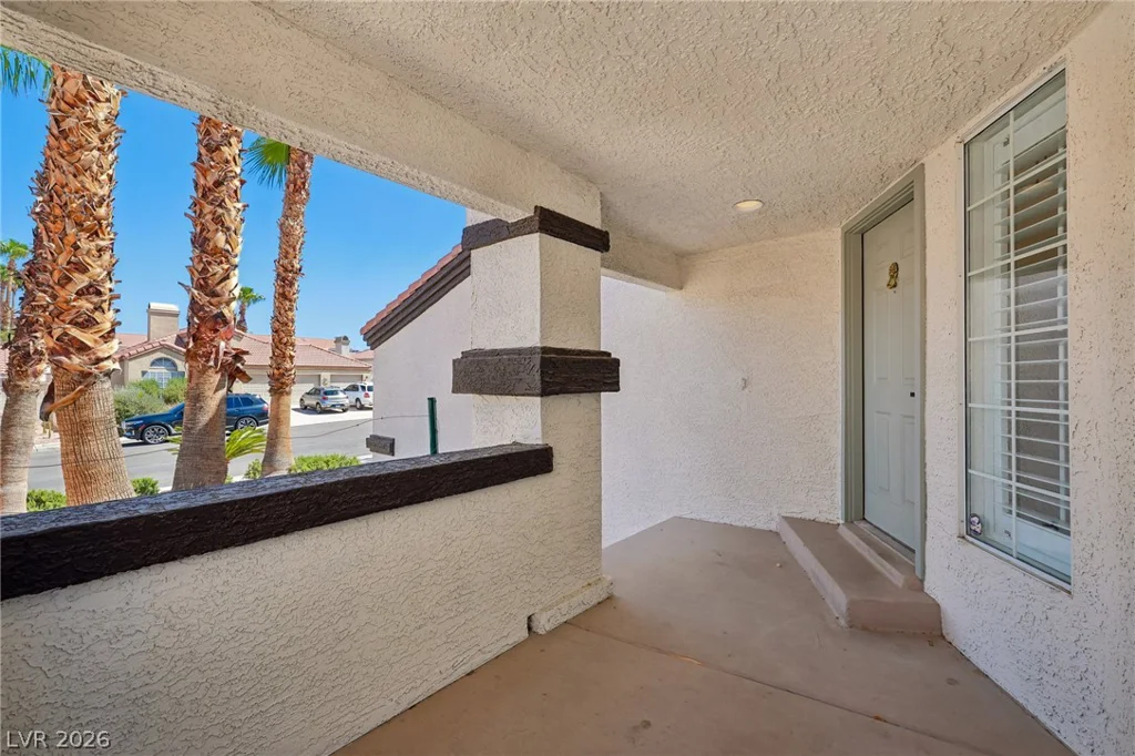 17 Golf View, Henderson, NV 89074