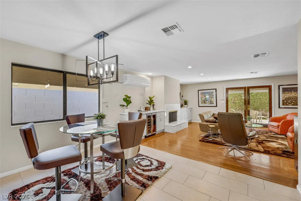 2013 Sunland, Las Vegas, NV 89106
