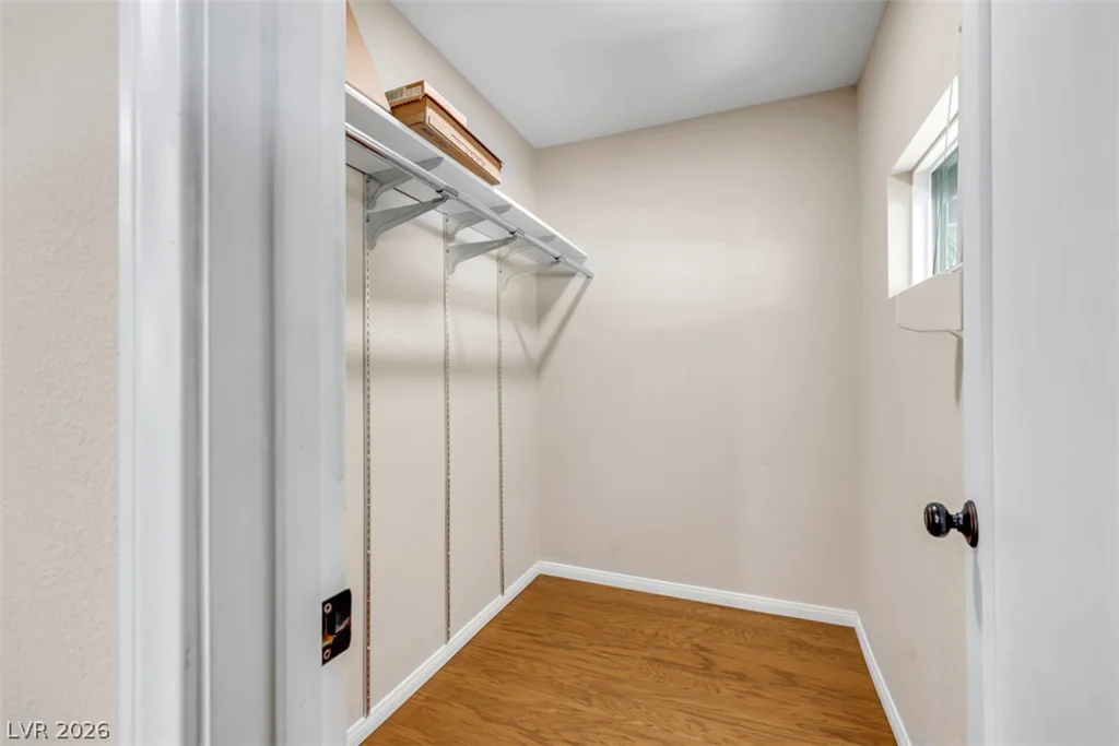 2013 Sunland, Las Vegas, NV 89106