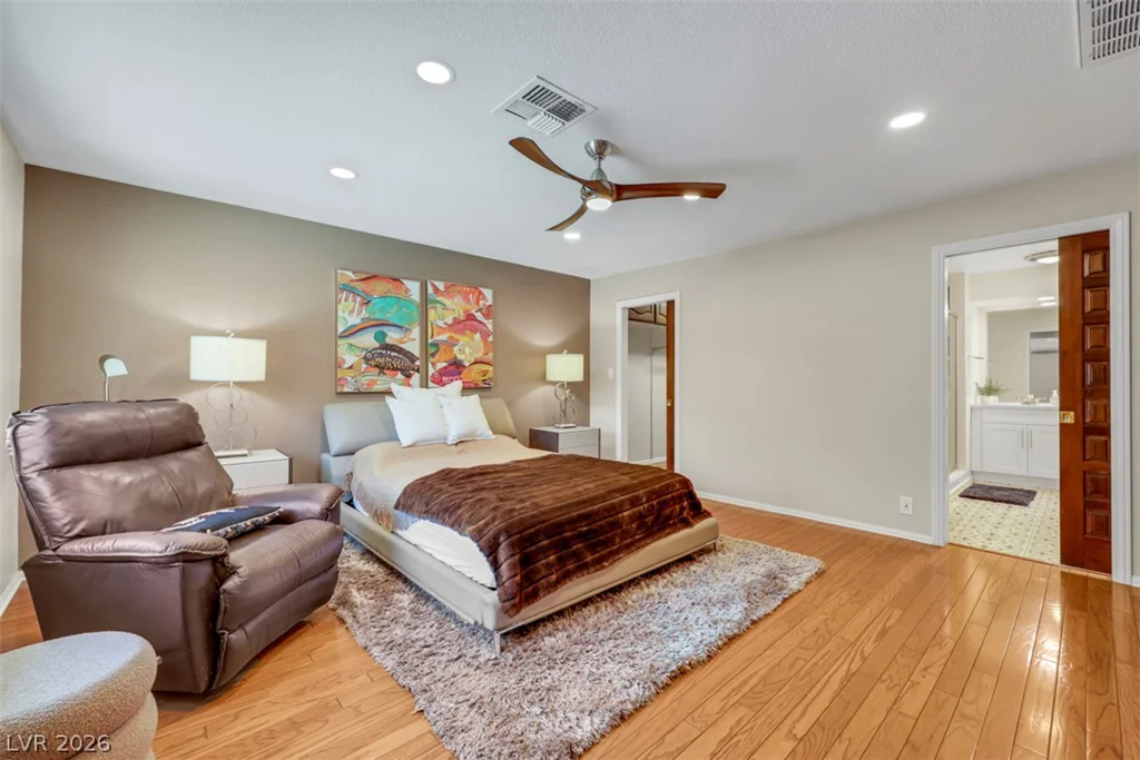 2013 Sunland, Las Vegas, NV 89106