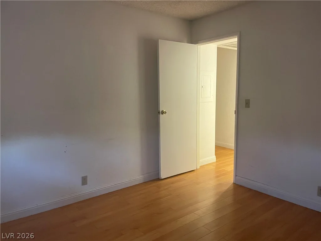 5101 Pioneer, Las Vegas, NV 89146