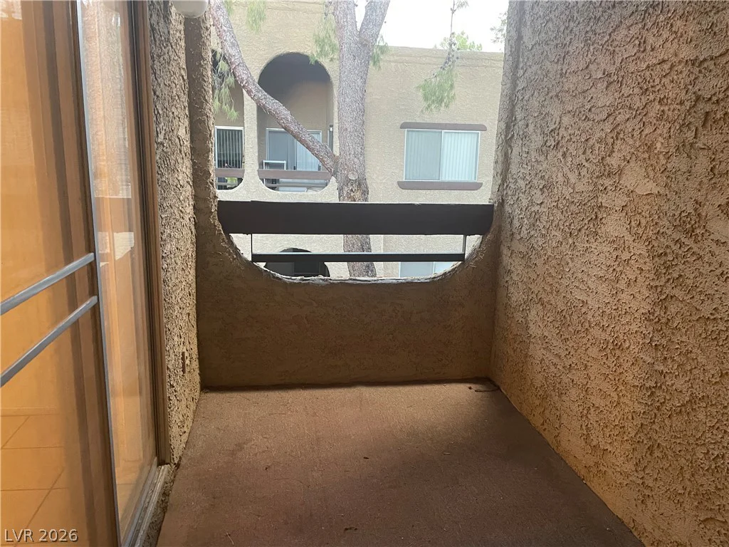 5101 Pioneer, Las Vegas, NV 89146