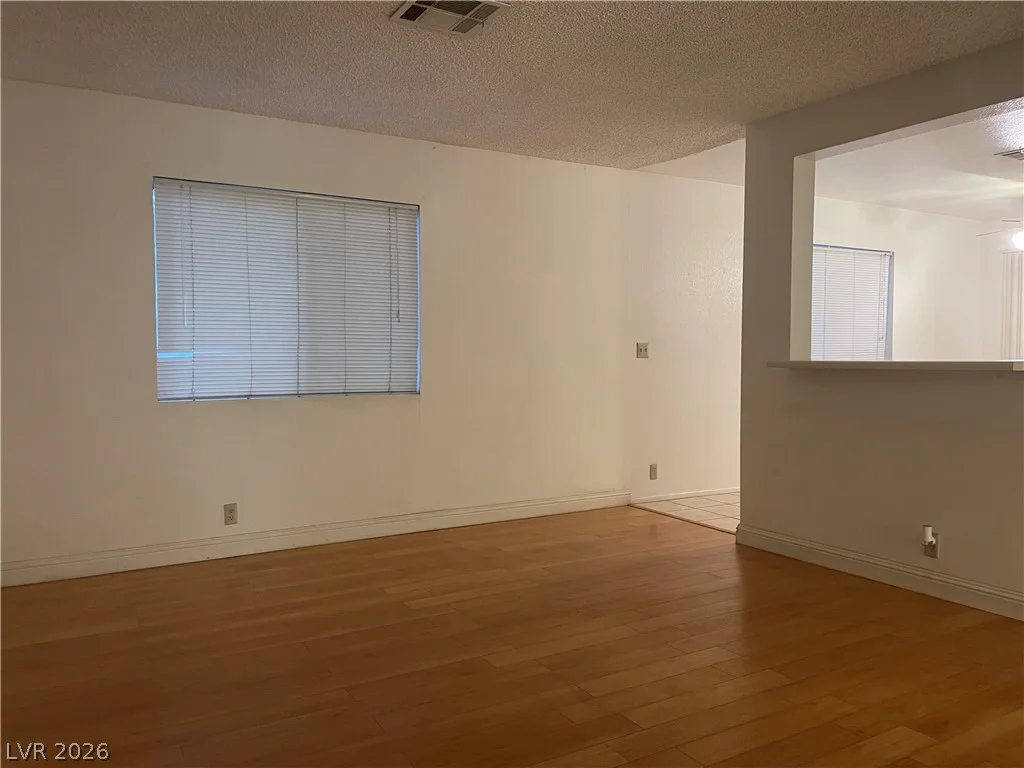 5101 Pioneer, Las Vegas, NV 89146