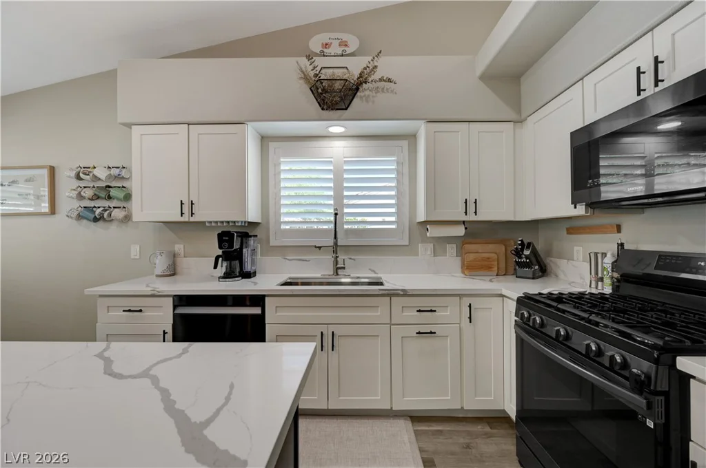 5101 Maverick, Las Vegas, NV 89130
