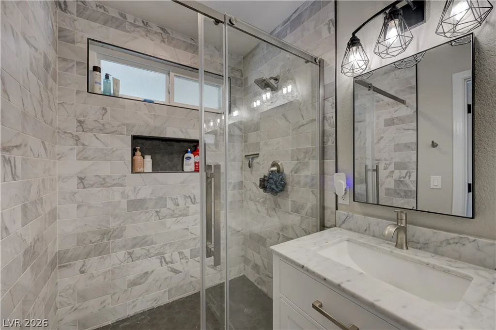 5101 Maverick, Las Vegas, NV 89130
