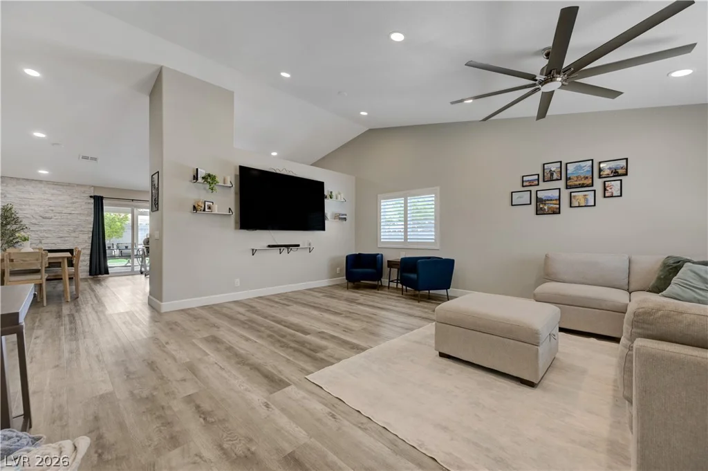 5101 Maverick, Las Vegas, NV 89130