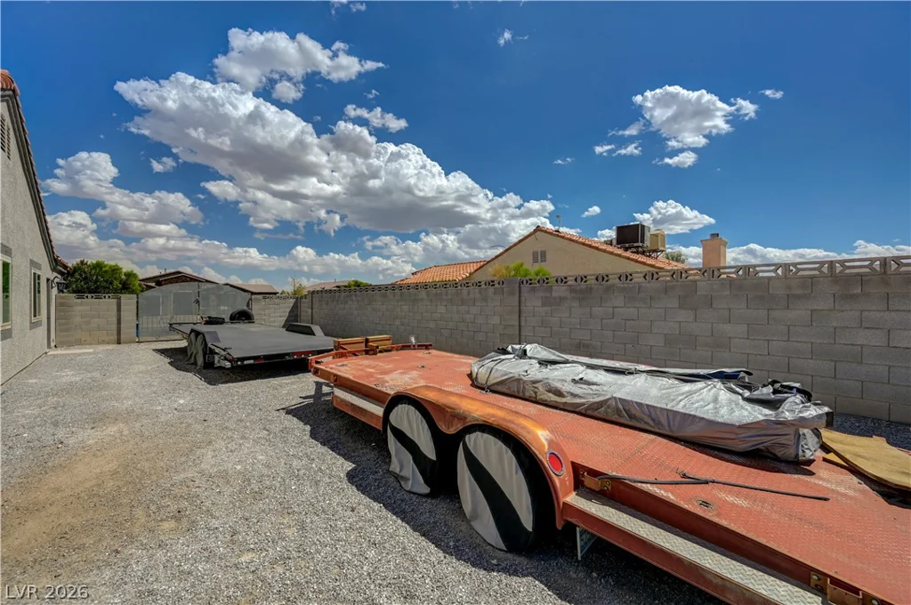 5101 Maverick, Las Vegas, NV 89130