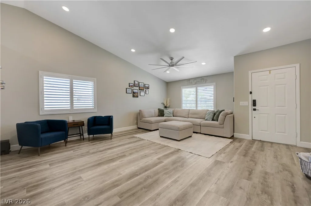 5101 Maverick, Las Vegas, NV 89130