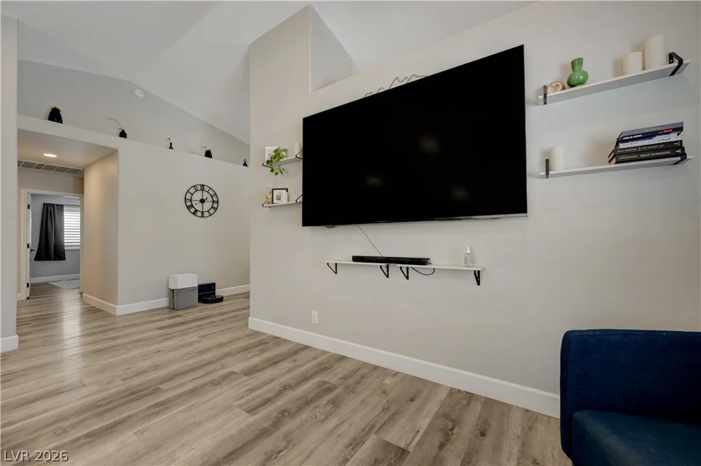 5101 Maverick, Las Vegas, NV 89130