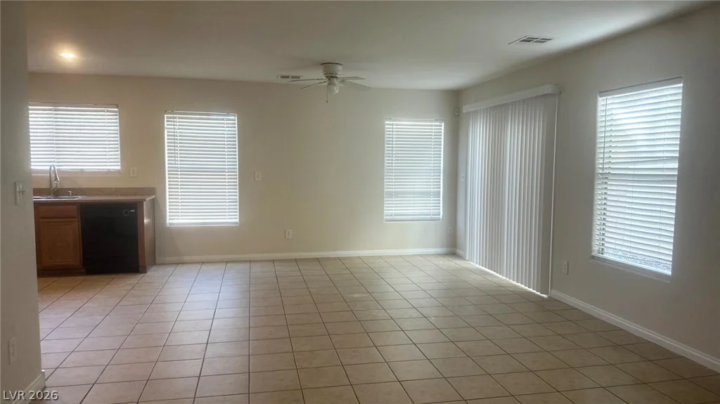 102 Gilliflower, Las Vegas, NV 89183