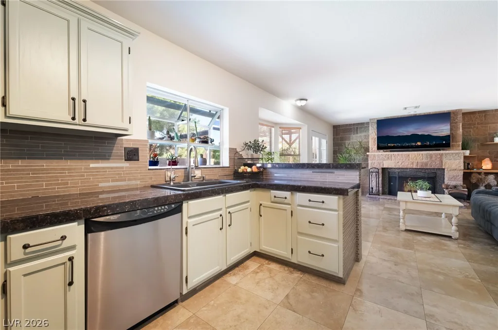 1715 Sidewinder, Henderson, NV 89014
