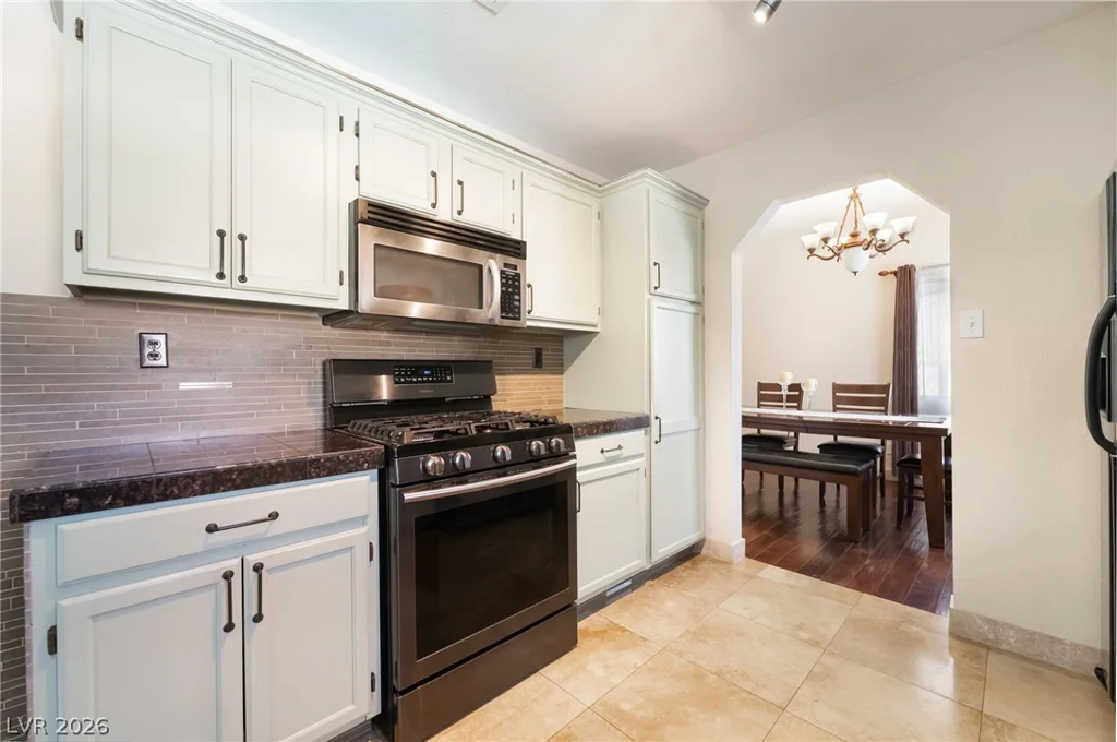 1715 Sidewinder, Henderson, NV 89014