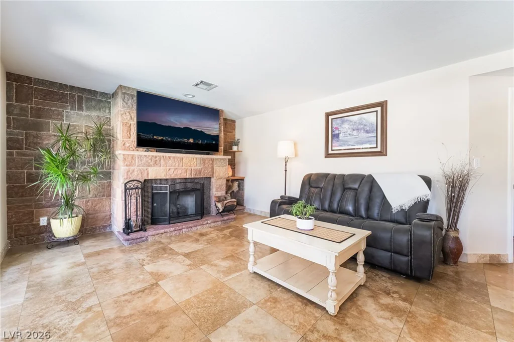 1715 Sidewinder, Henderson, NV 89014