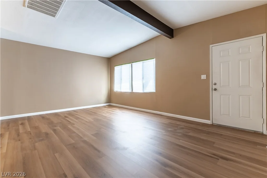 2112 Perliter, North Las Vegas, NV 89030