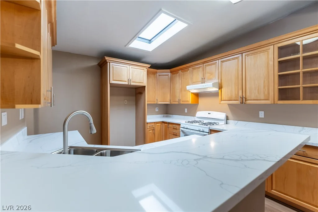 2112 Perliter, North Las Vegas, NV 89030