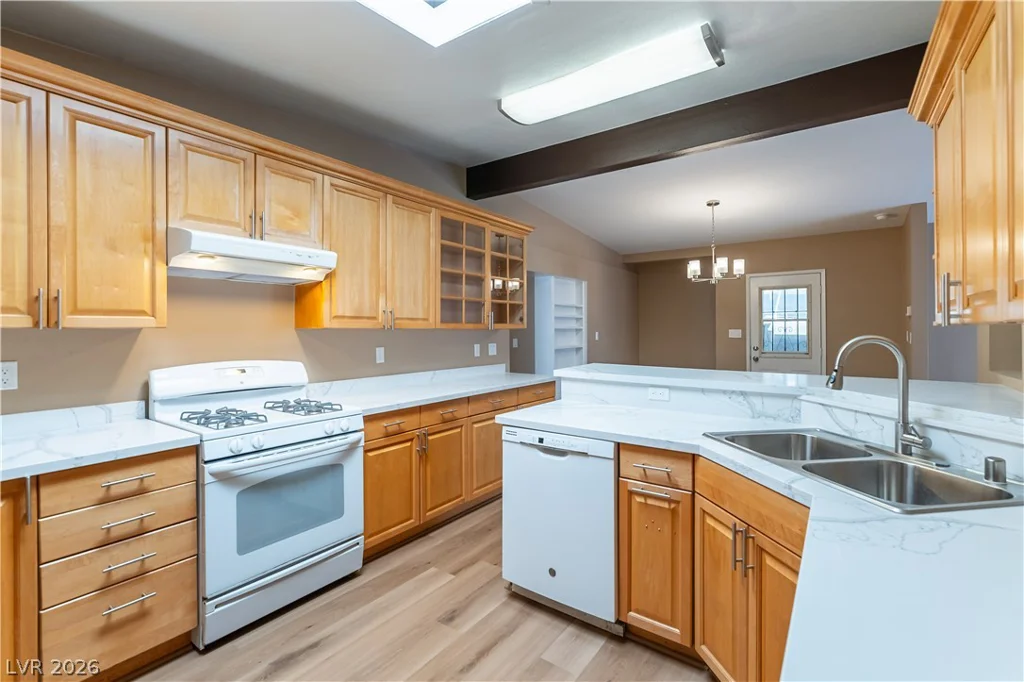 2112 Perliter, North Las Vegas, NV 89030
