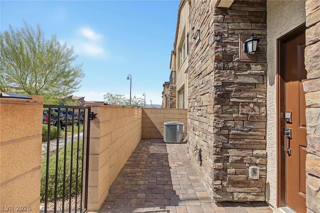 2549 Venetia Pointe, Henderson, NV 89044