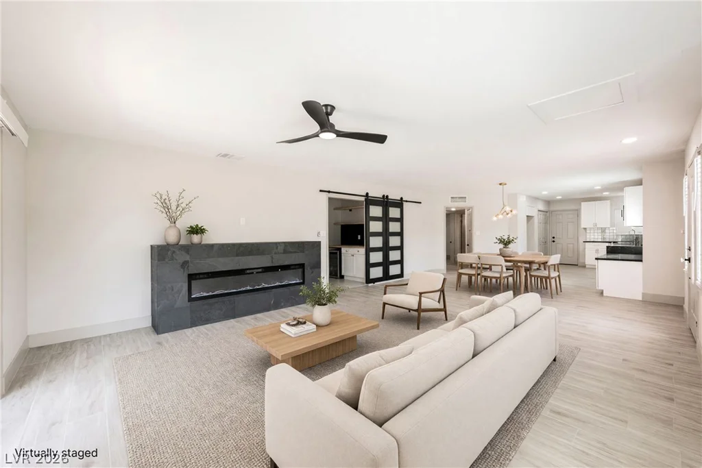 1421 Norman, Las Vegas, NV 89104
