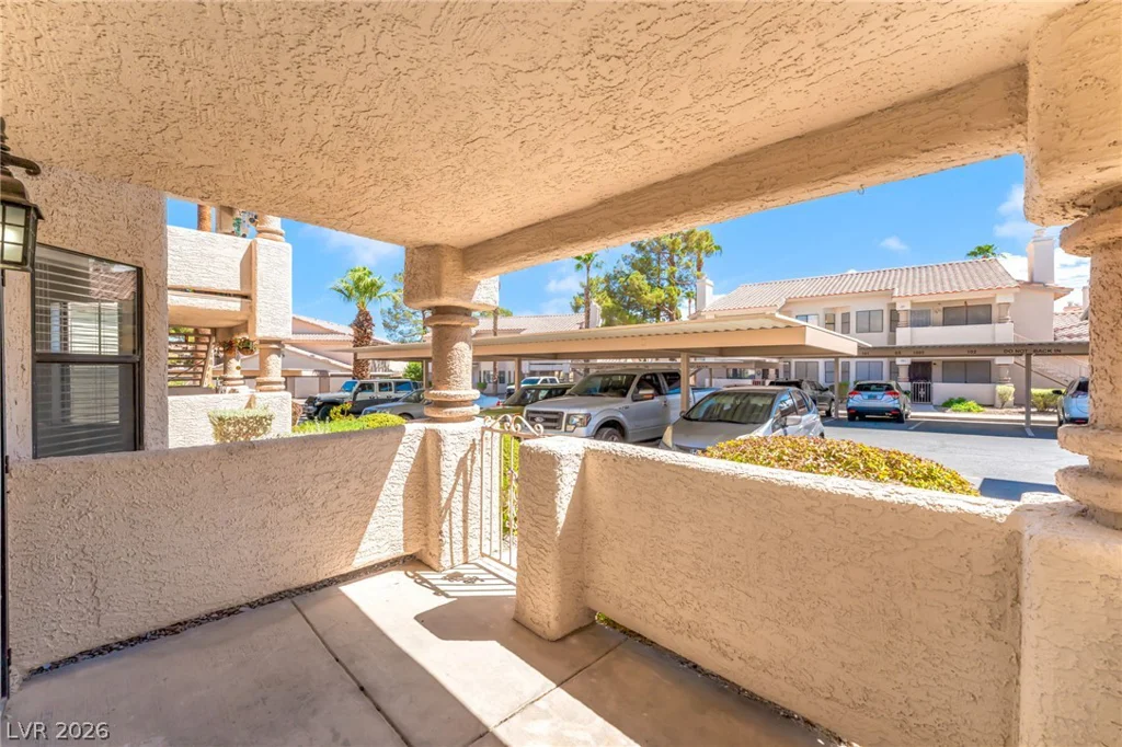 1017 Falconhead, Las Vegas, NV 89128