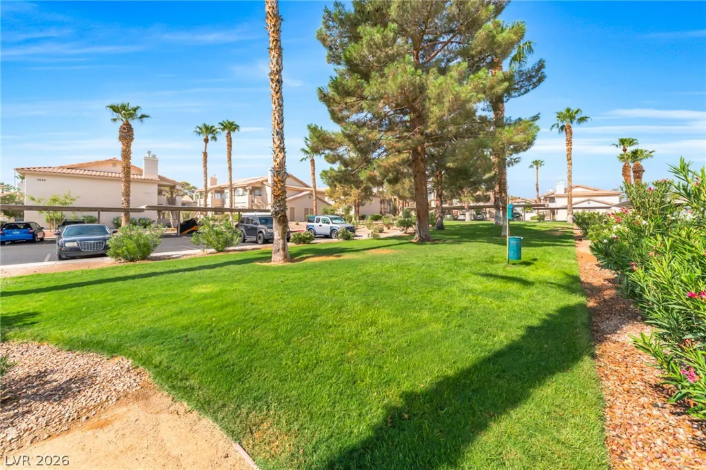 1017 Falconhead, Las Vegas, NV 89128