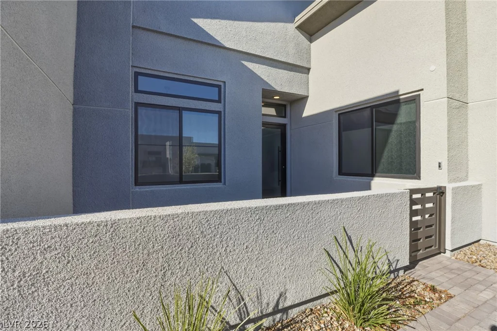 477 Highview Ridge, Las Vegas, NV 89138