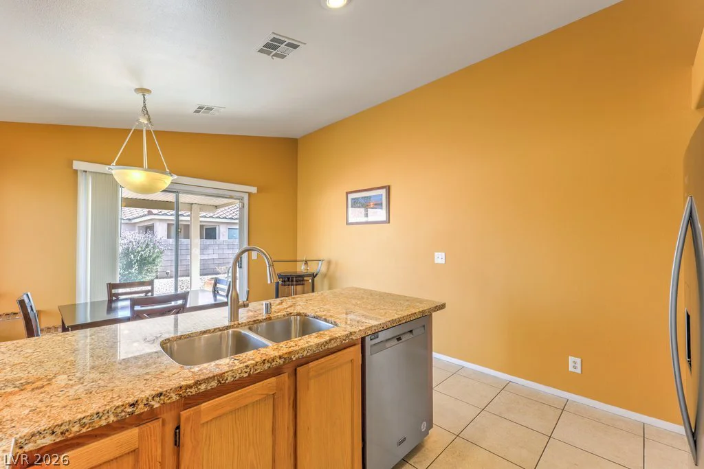 9438 Natoma Station, Las Vegas, NV 89123