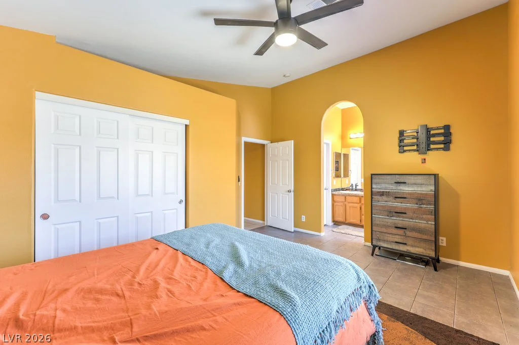 9438 Natoma Station, Las Vegas, NV 89123