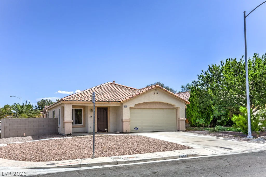 9438 Natoma Station, Las Vegas, NV 89123