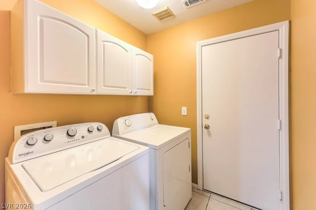9438 Natoma Station, Las Vegas, NV 89123