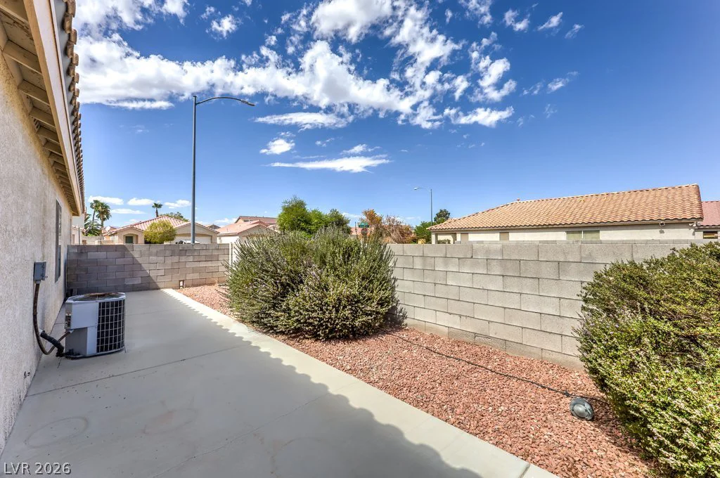 9438 Natoma Station, Las Vegas, NV 89123