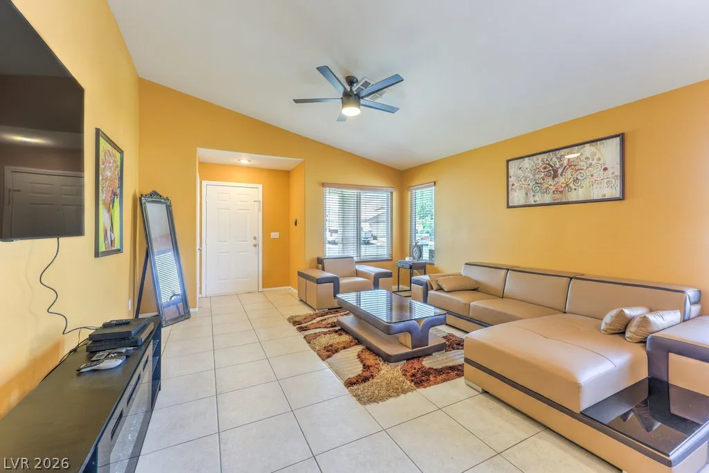 9438 Natoma Station, Las Vegas, NV 89123