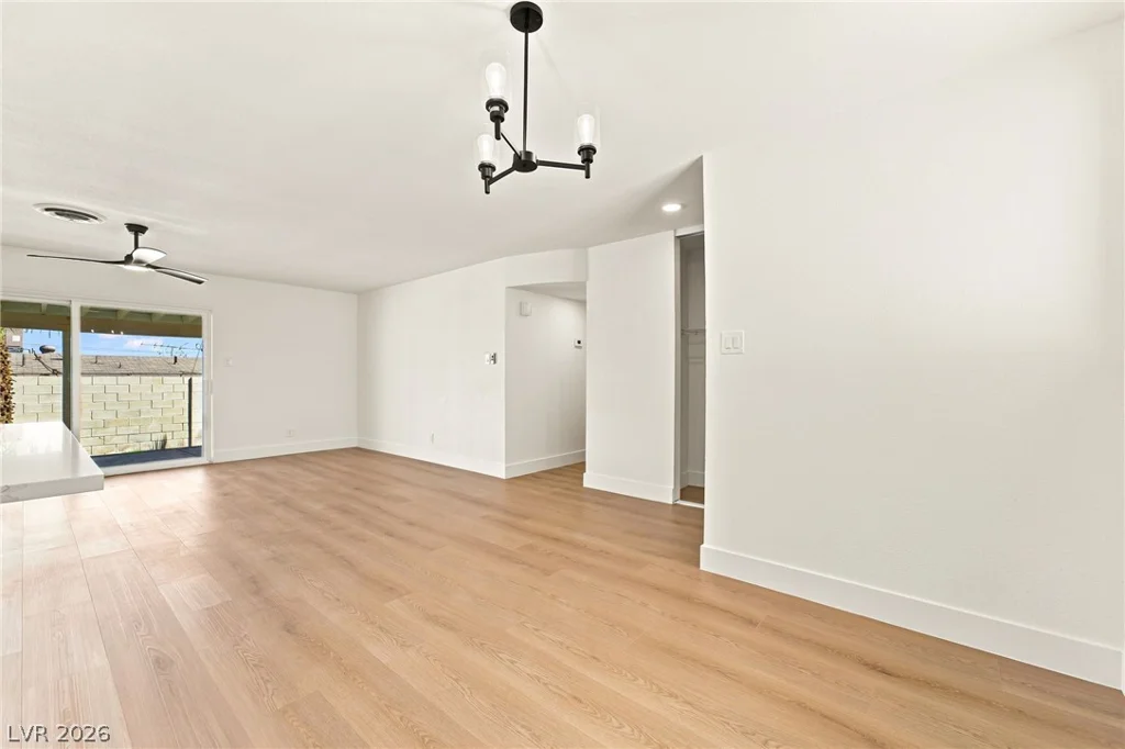 120 Linden, Henderson, NV 89015