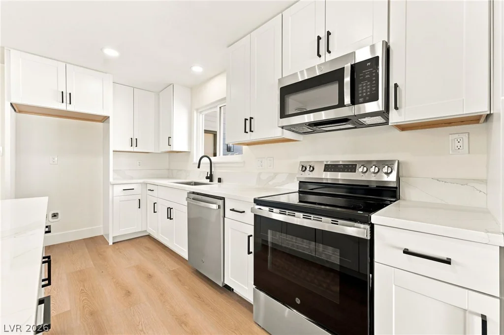 120 Linden, Henderson, NV 89015