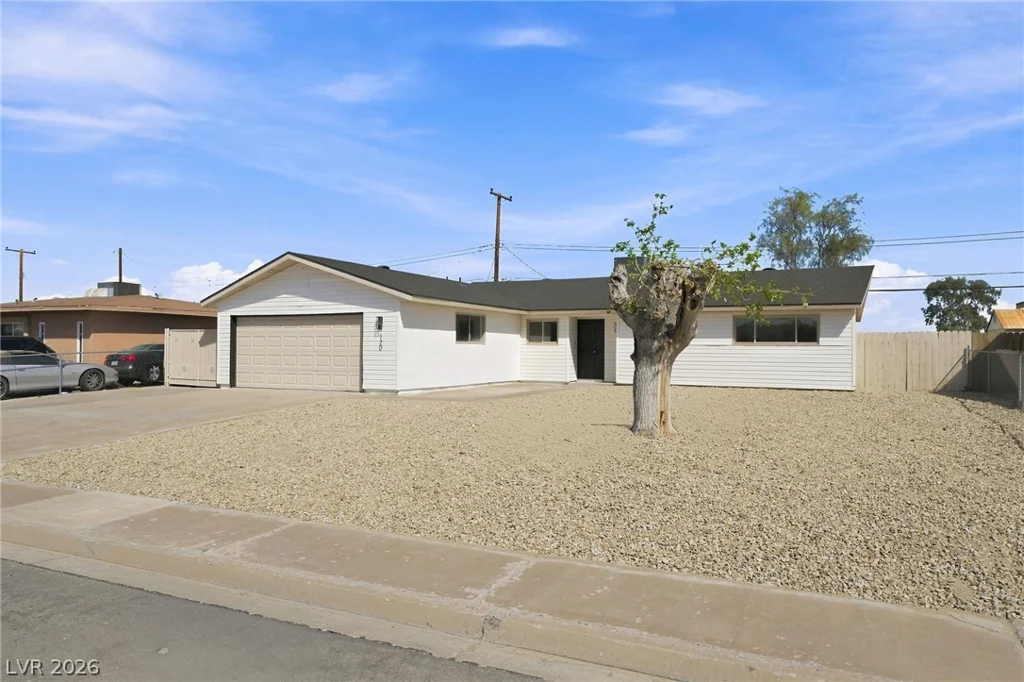 120 Linden, Henderson, NV 89015