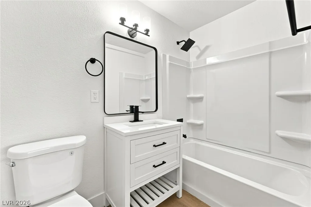 120 Linden, Henderson, NV 89015
