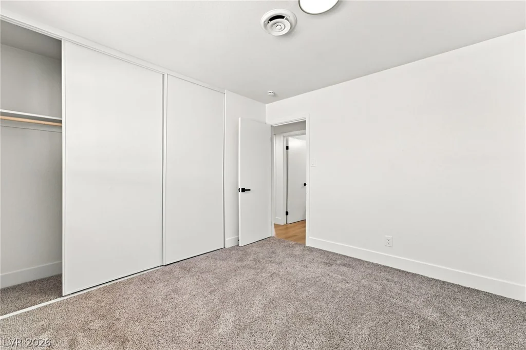 120 Linden, Henderson, NV 89015